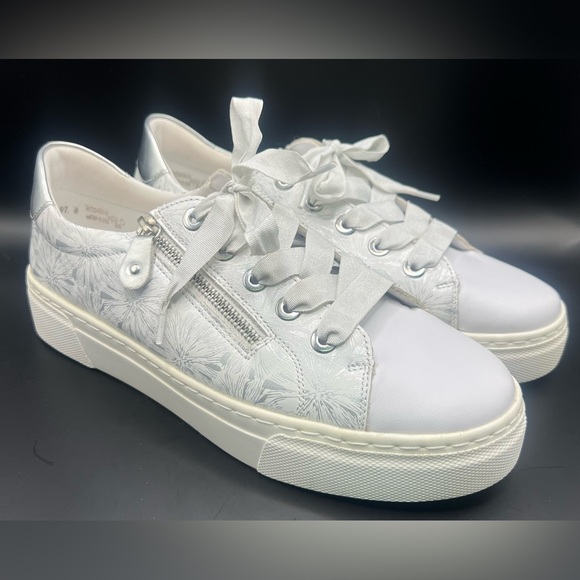 Remonte- Kadie Platform Sneaker- Size:42, White/Silver, Pre-owned‎ - Picture 1 of 13